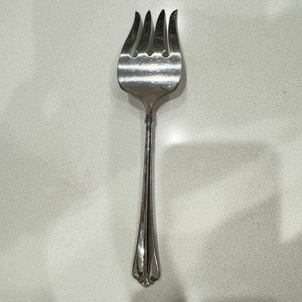 Oneida Stainless Steel Cold Meat Serving Fork Scalloped Handle 8.5 Inch Silver